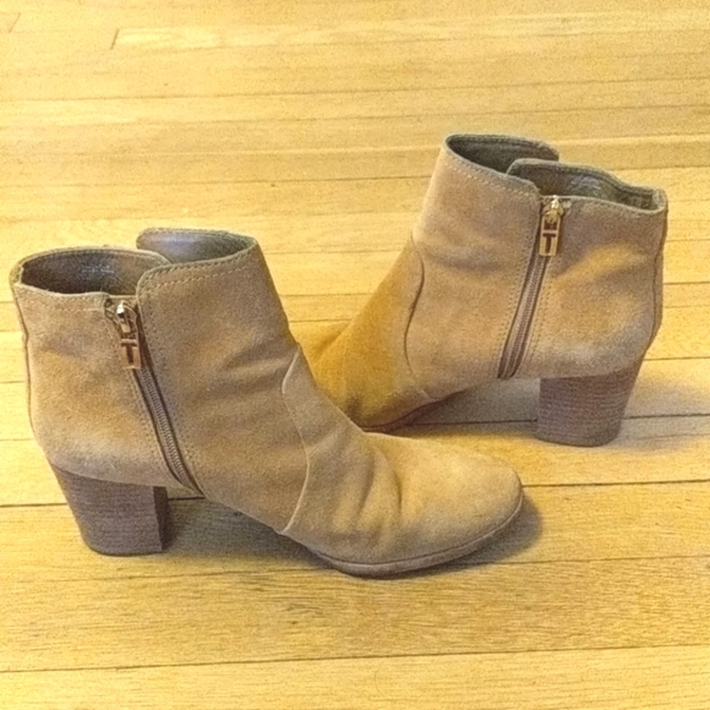 Tory Burch Sabe Suede Booties - Picture 4 of 7